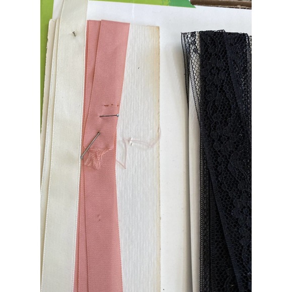 VINTAGE LOT - Seam binding. Victory, Aimcee, Wrights, unbranded. Free shipping - Picture 6 of 16